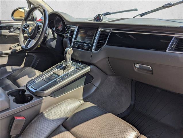 Used 2016 Porsche Macan S AWD/4WD image 23