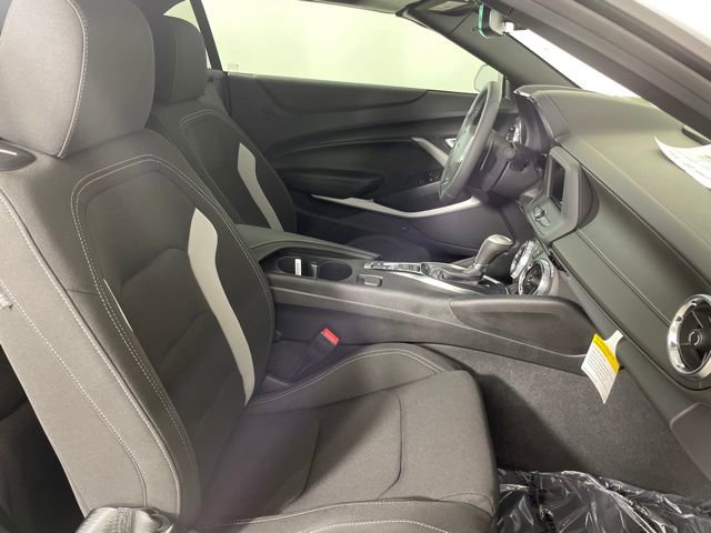 New 2024 Chevrolet Camaro LT image 34