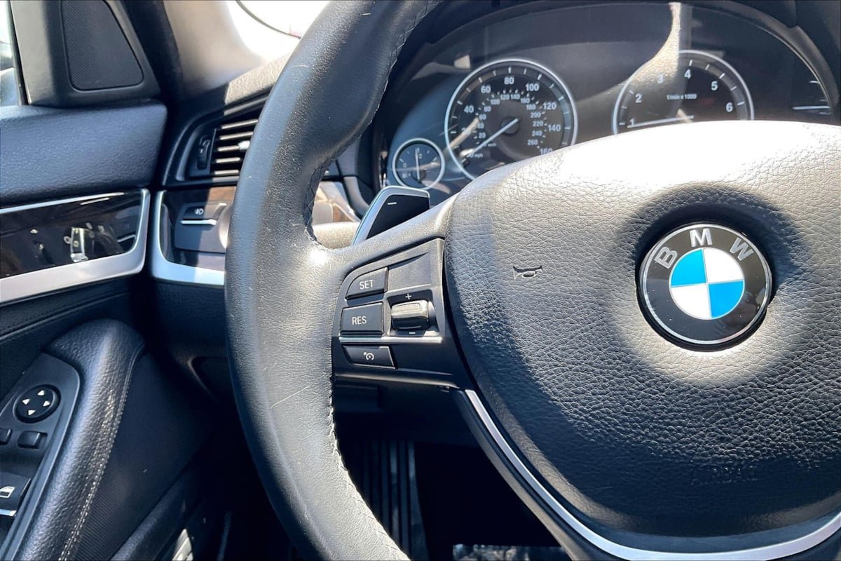 Used 2016 BMW 528i Sedan RWD image 15