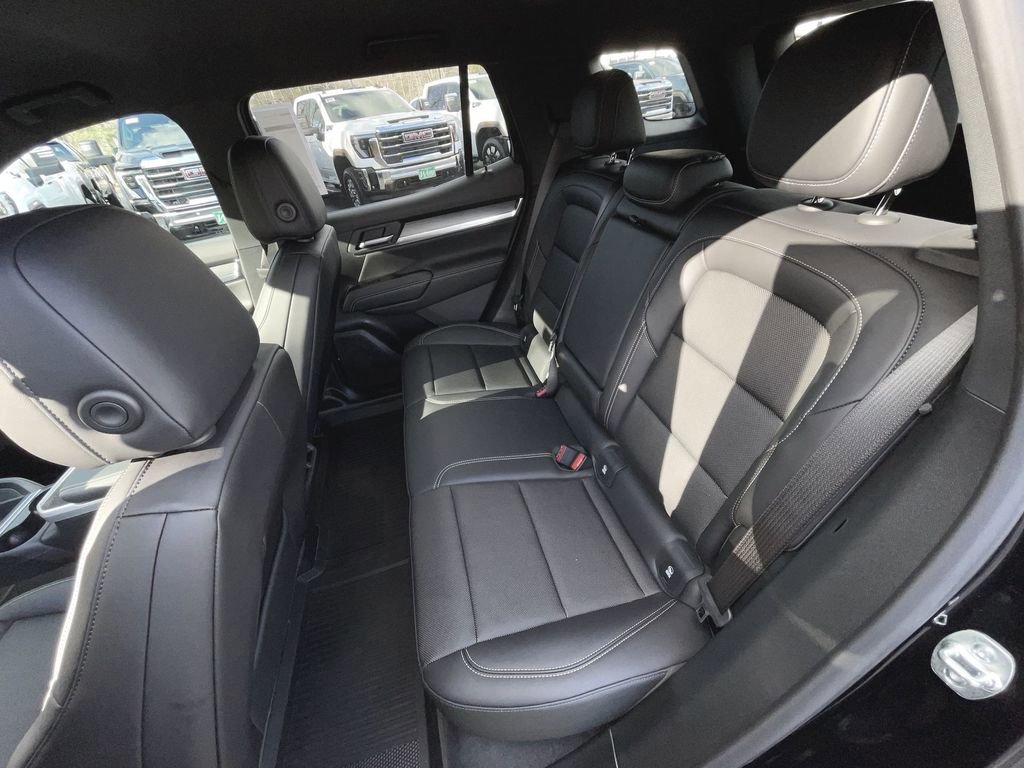 New 2026 GMC Terrain Elevation w/ Elevation Premium Package image 32