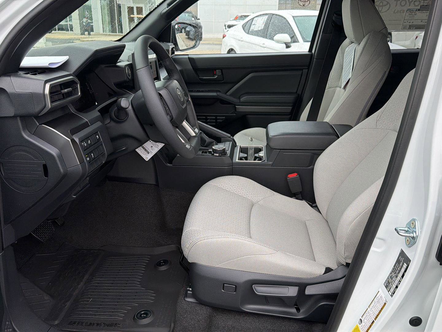 New 2026 Toyota 4Runner SR5 AWD/4WD image 10