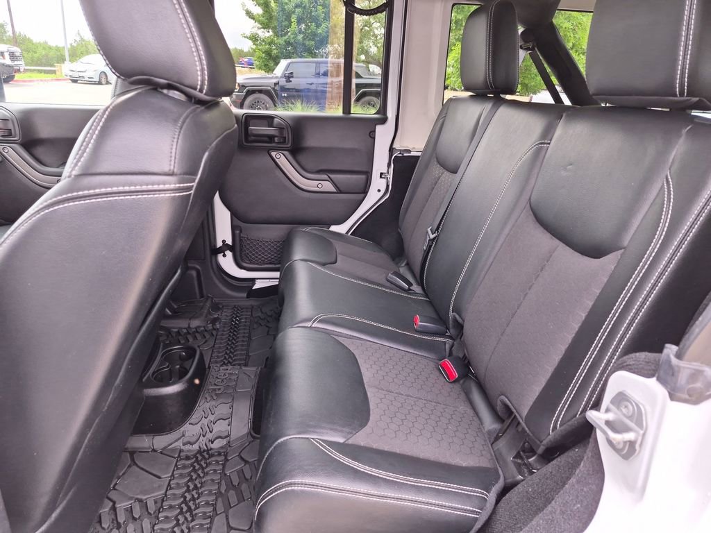 Used 2016 Jeep Wrangler Unlimited Sport AWD/4WD image 33