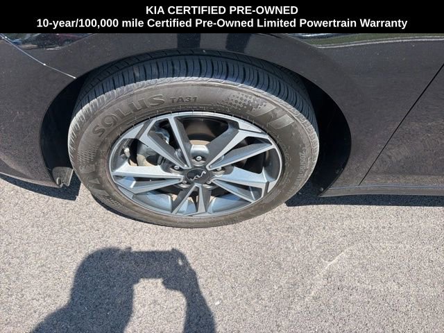 Certified 2024 Kia Forte LXS FWD image 4