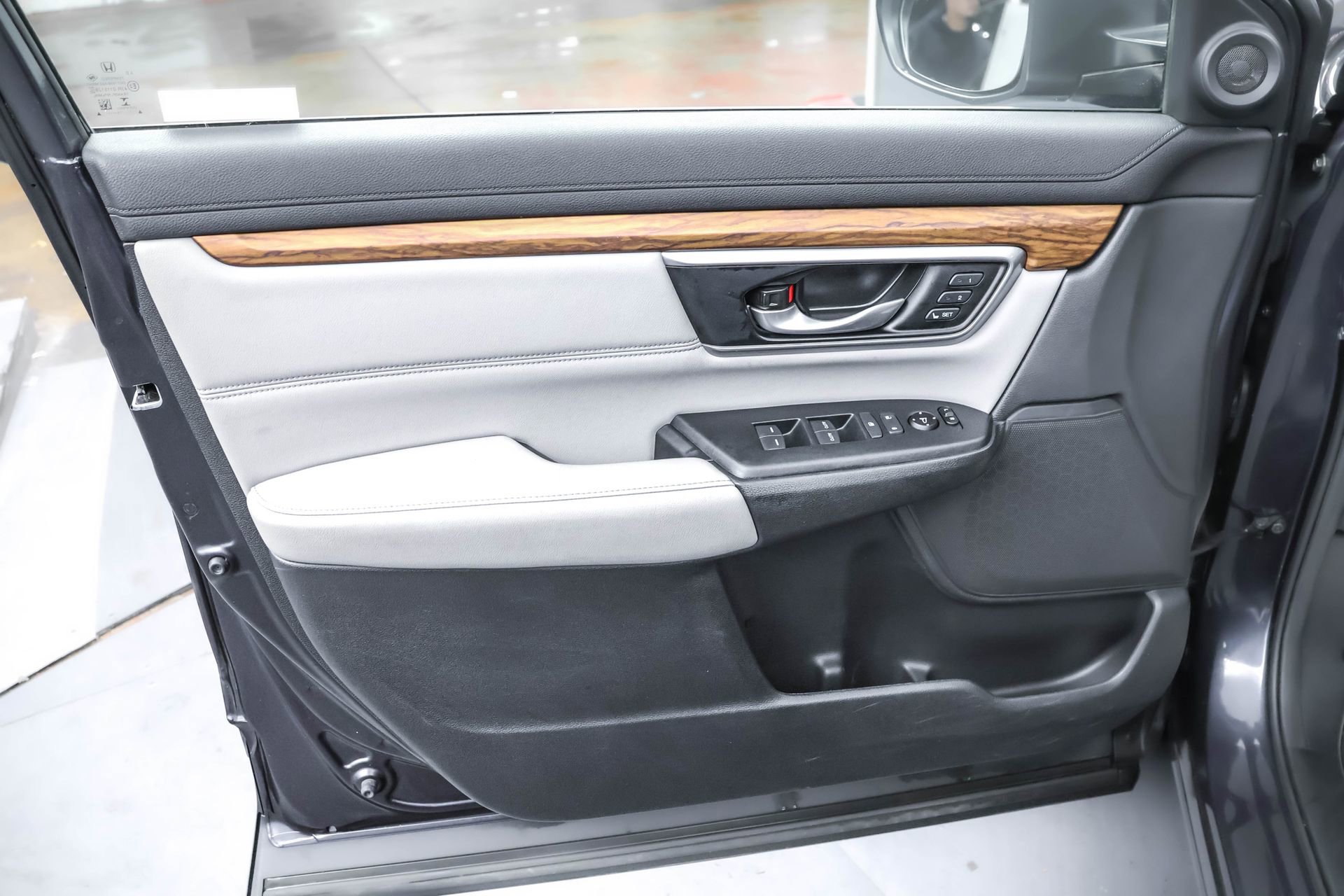 Used 2019 Honda CR-V EX-L image 18