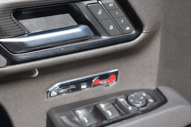 Used 2025 GMC Sierra 1500 AT4 w/ AT4 Premium Package AWD/4WD image 20