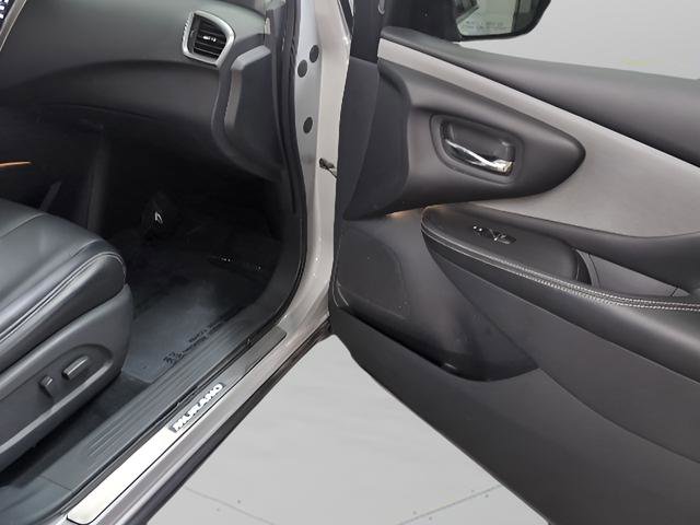Used 2022 Nissan Murano SL w/ SL Moonroof Package image 35