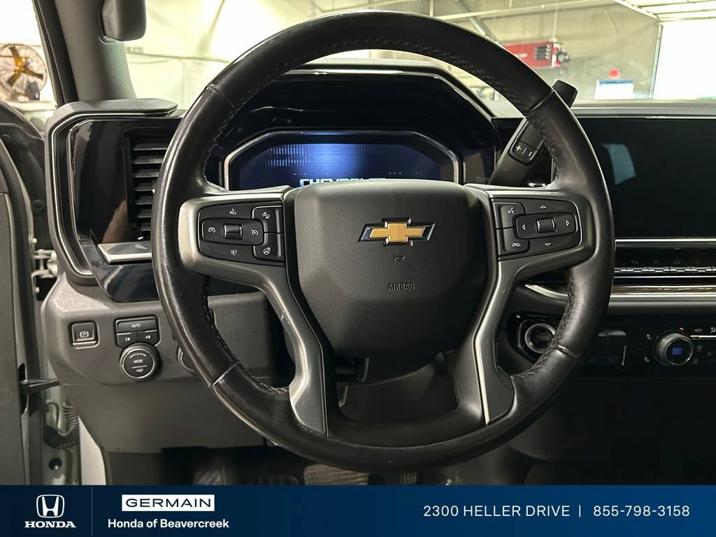 Used 2022 Chevrolet Silverado 1500 LT w/ All Star Edition Plus AWD/4WD image 16