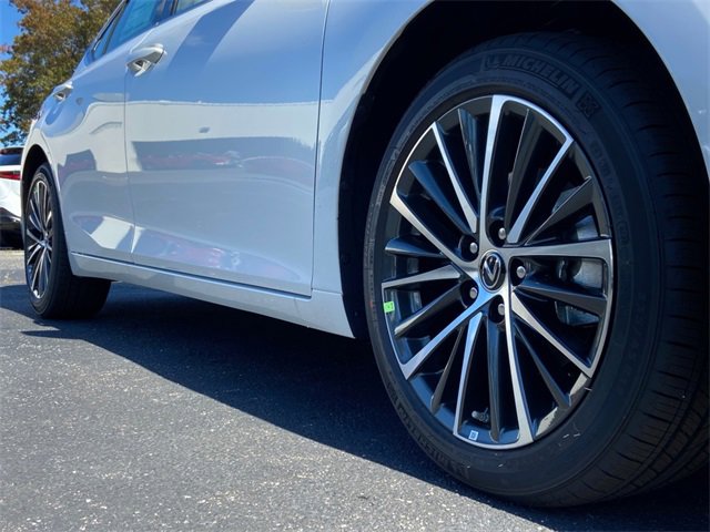 New 2025 Lexus ES 350 w/ Premium Package image 8