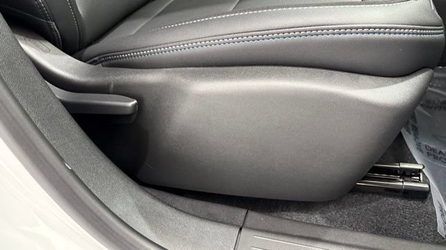 New 2026 Chevrolet Equinox EV LT AWD/4WD image 22