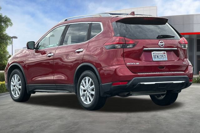 Used 2018 Nissan Rogue SV w/ Premium Package image 8