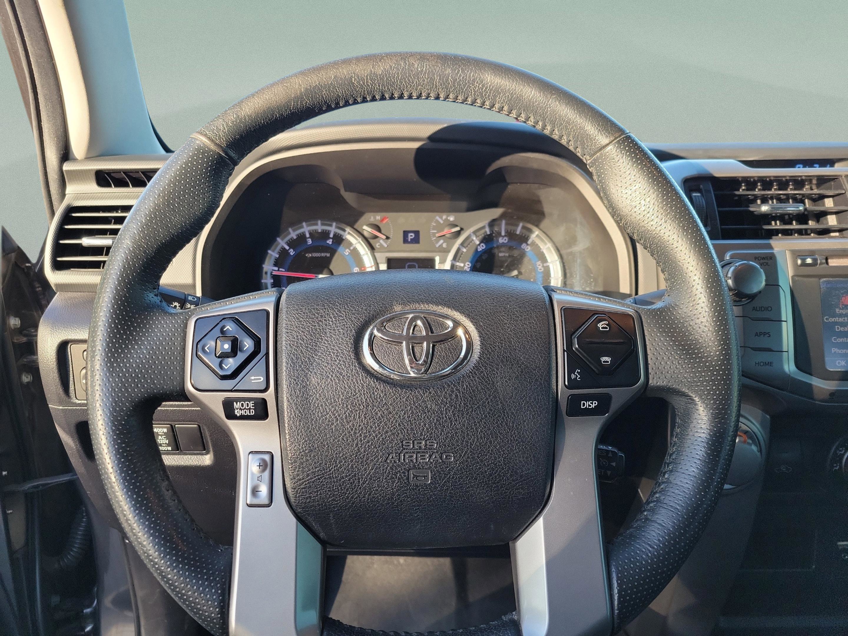 Used 2017 Toyota 4Runner SR5 Premium image 12