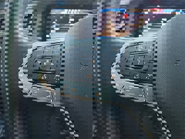 Used 2024 Volkswagen Atlas SEL Premium R-Line image 17