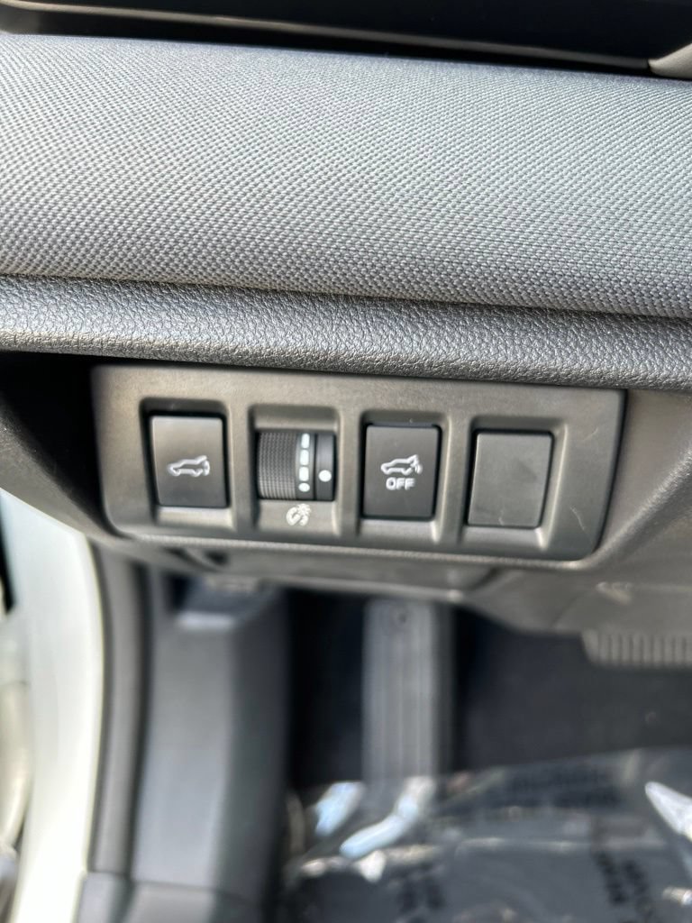 Certified 2024 Subaru Outback Premium AWD/4WD image 10