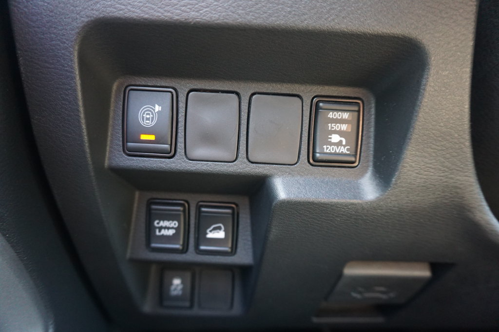 Used 2023 Nissan Frontier SV w/ SV Convenience Package AWD/4WD image 4