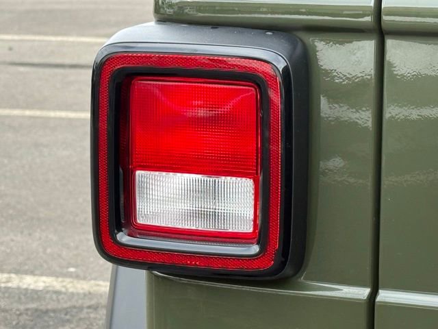 Certified 2022 Jeep Wrangler Unlimited Sport image 15