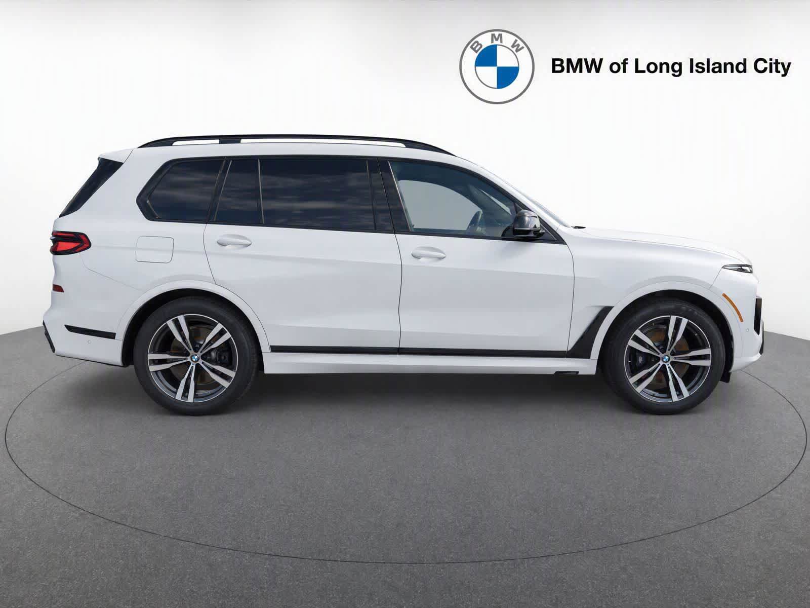 New 2026 BMW X7 M60i AWD/4WD image 8