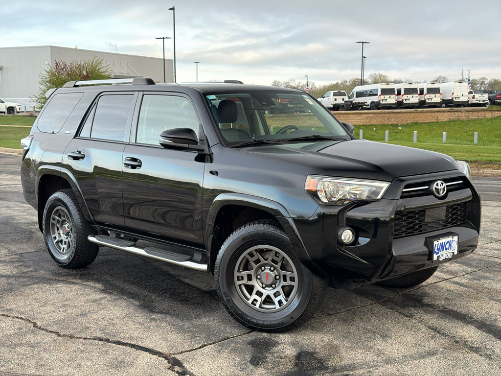 Used 2020 Toyota 4Runner SR5 Premium AWD/4WD image 5