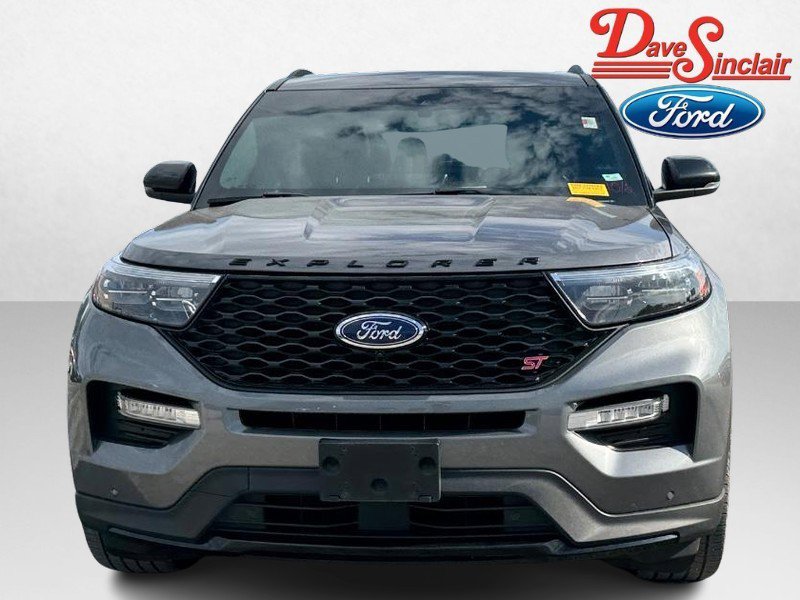 Used 2023 Ford Explorer ST w/ Equipment Group 401A image 2