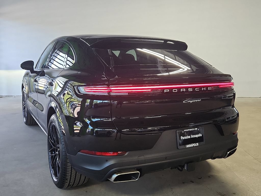 New 2026 Porsche Cayenne Coupe AWD/4WD image 3