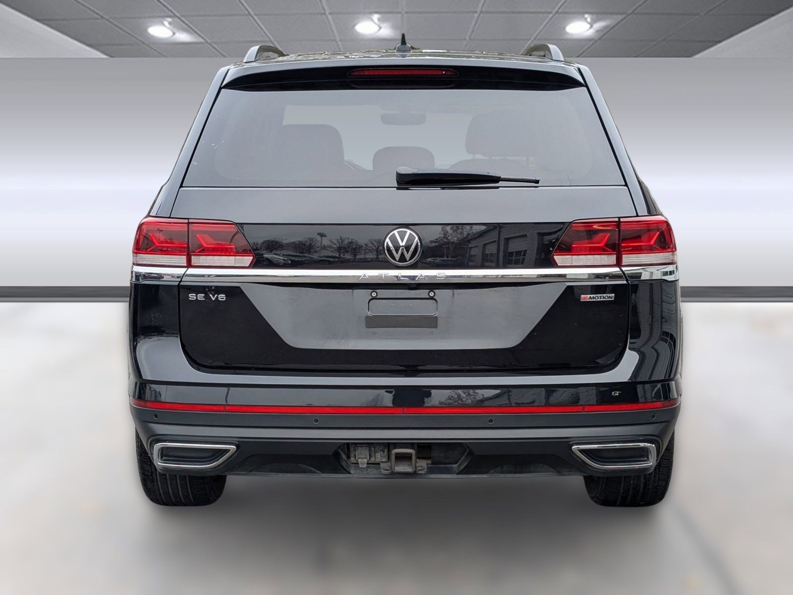 Used 2022 Volkswagen Atlas SE w/ Black Wheel Package image 10