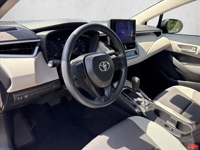 Used 2025 Toyota Corolla LE FWD image 9