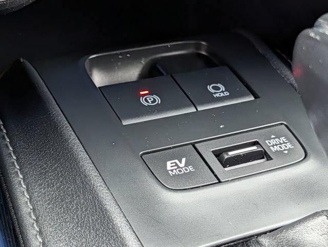 Used 2023 Toyota Venza XLE AWD/4WD image 17