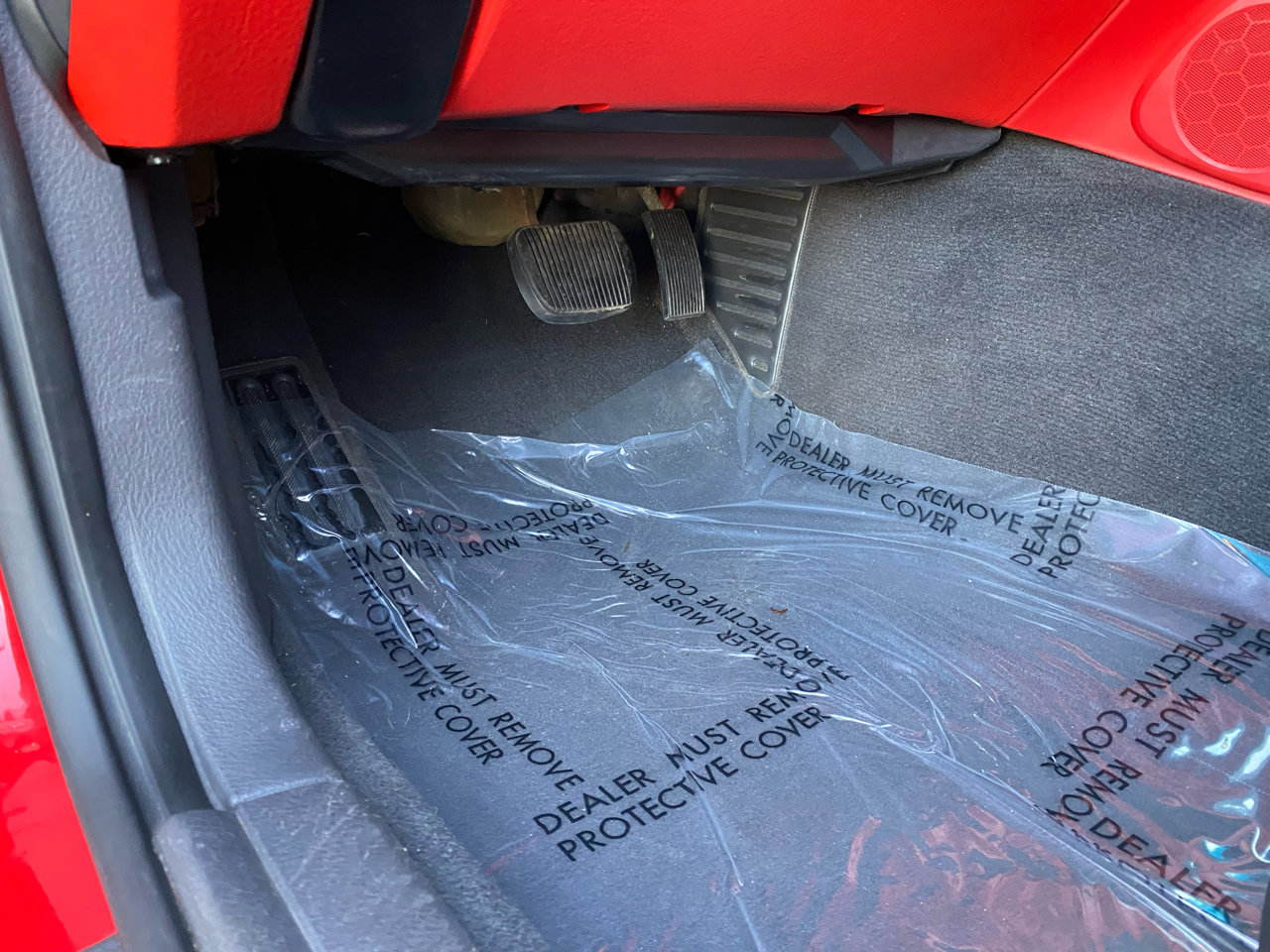 Used 2002 Ford Thunderbird Deluxe image 11