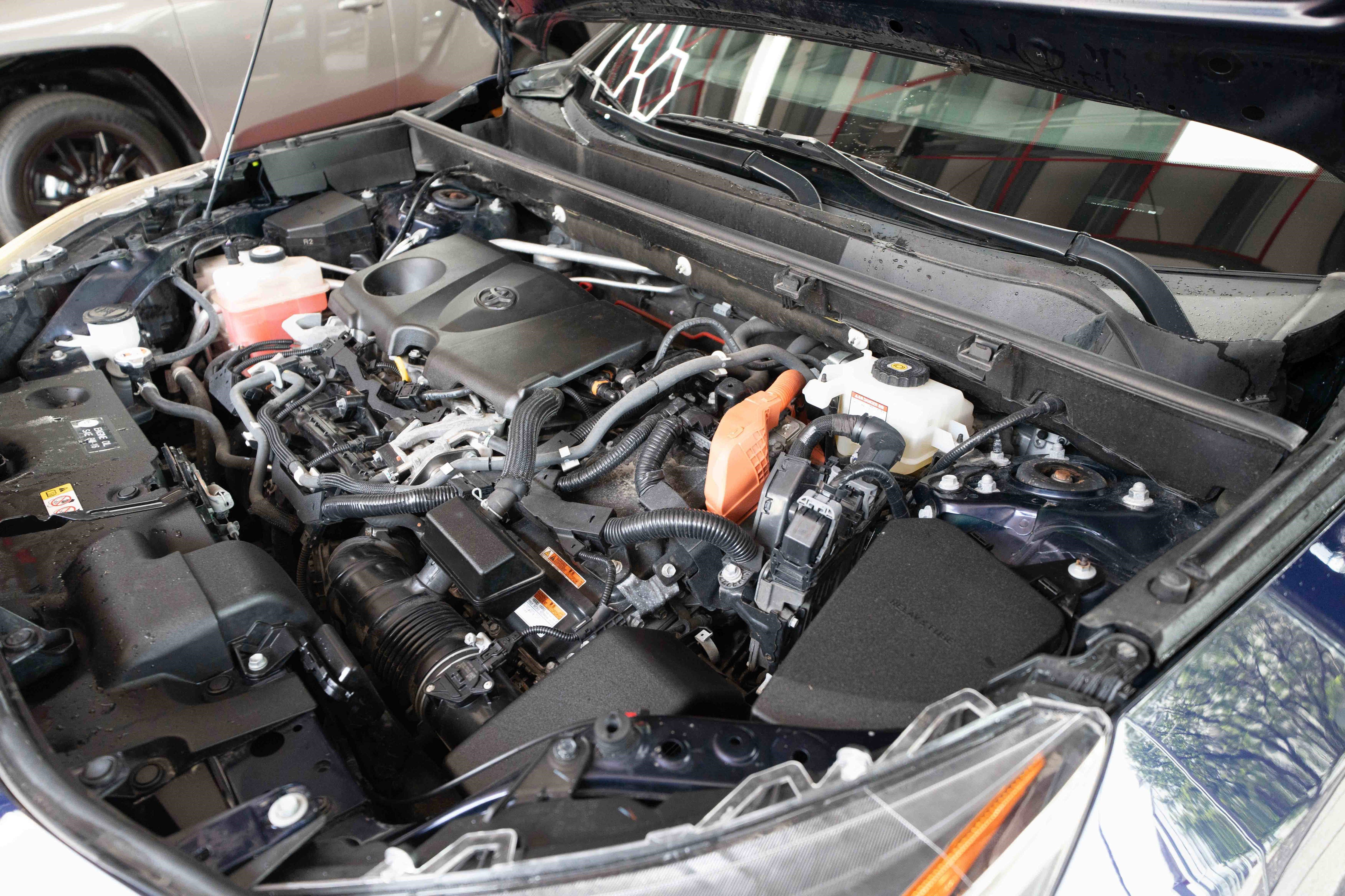 Used 2020 Toyota RAV4 XSE AWD/4WD image 34