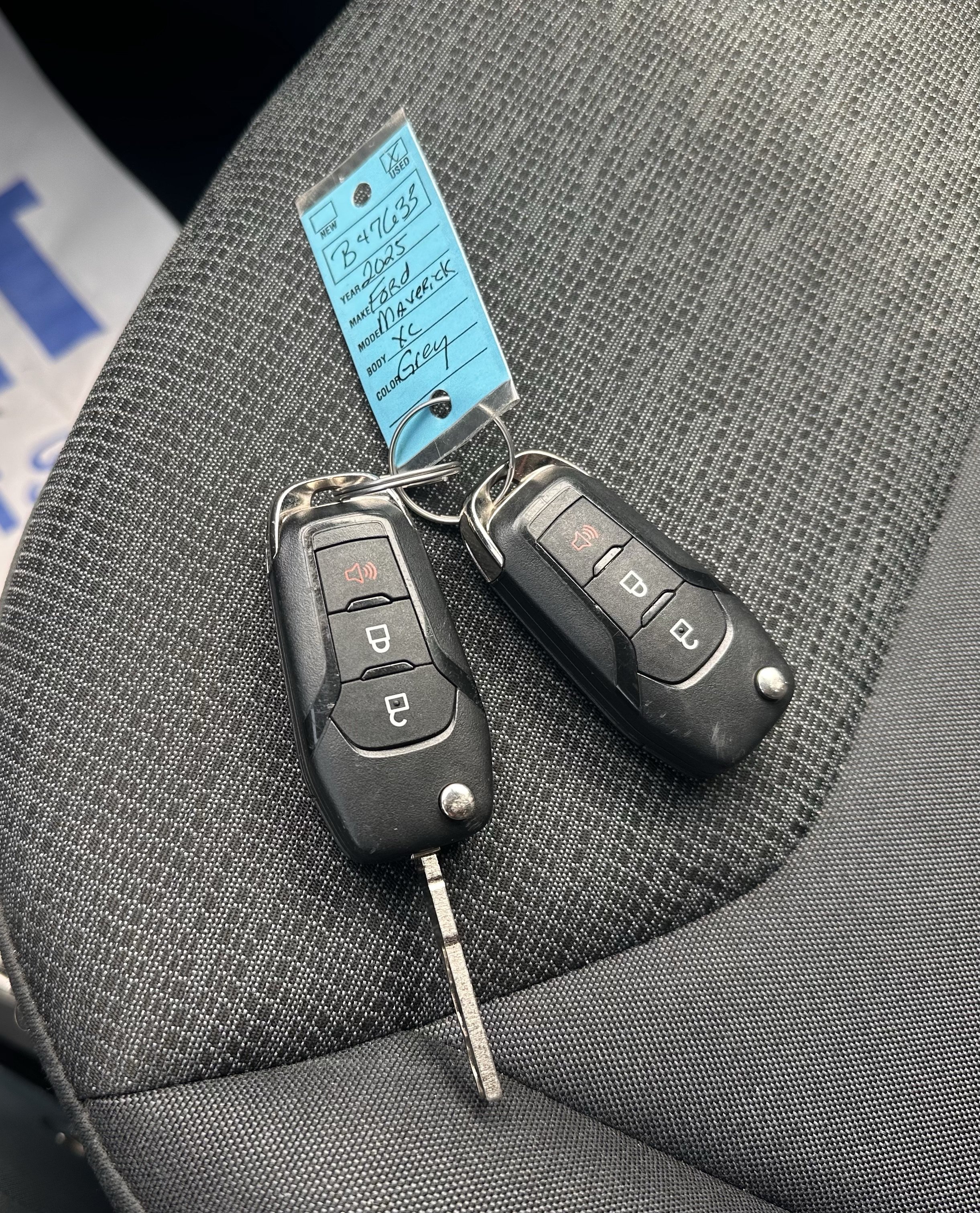 Certified 2025 Ford Maverick XL FWD image 28