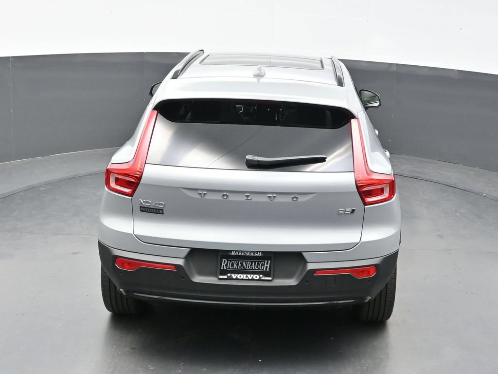 New 2026 Volvo XC40 B5 Plus w/ Protection Package Premier AWD/4WD image 34