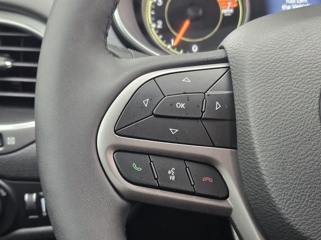 Used 2022 Jeep Cherokee Latitude Lux image 34