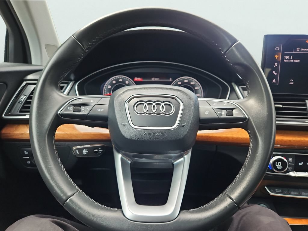 Used 2023 Audi Q5 2.0T Premium Plus w/ Premium Plus Package AWD/4WD image 33