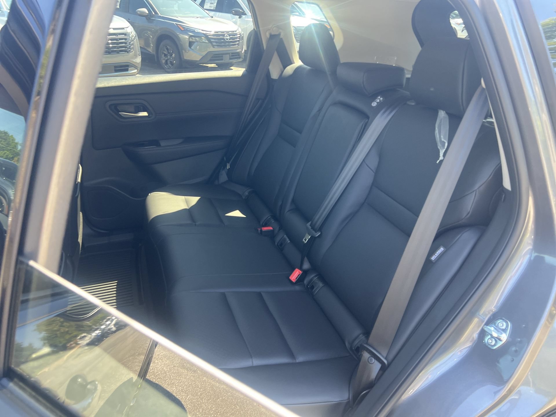 New 2026 Nissan Rogue Dark Armor FWD image 18