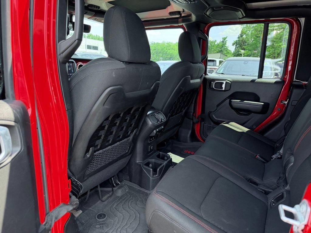 Used 2023 Jeep Gladiator Rubicon w/ Dual Top Group AWD/4WD image 20