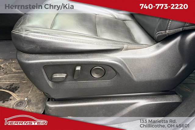 Used 2021 Chevrolet Tahoe LT w/ LT Signature Package AWD/4WD image 17