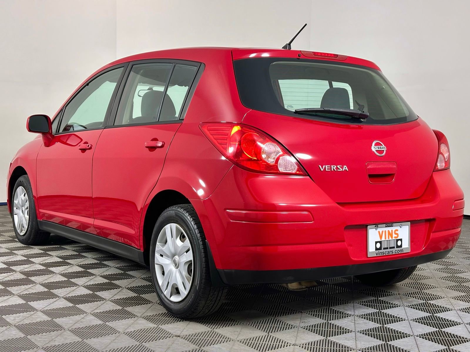 Used 2012 Nissan Versa 1.8 S w/ Plus Pkg image 24