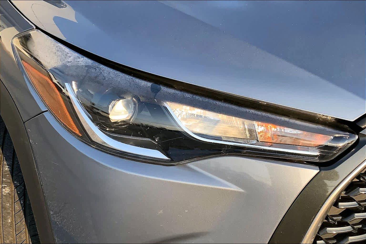 Used 2022 Toyota Corolla Cross L FWD image 26