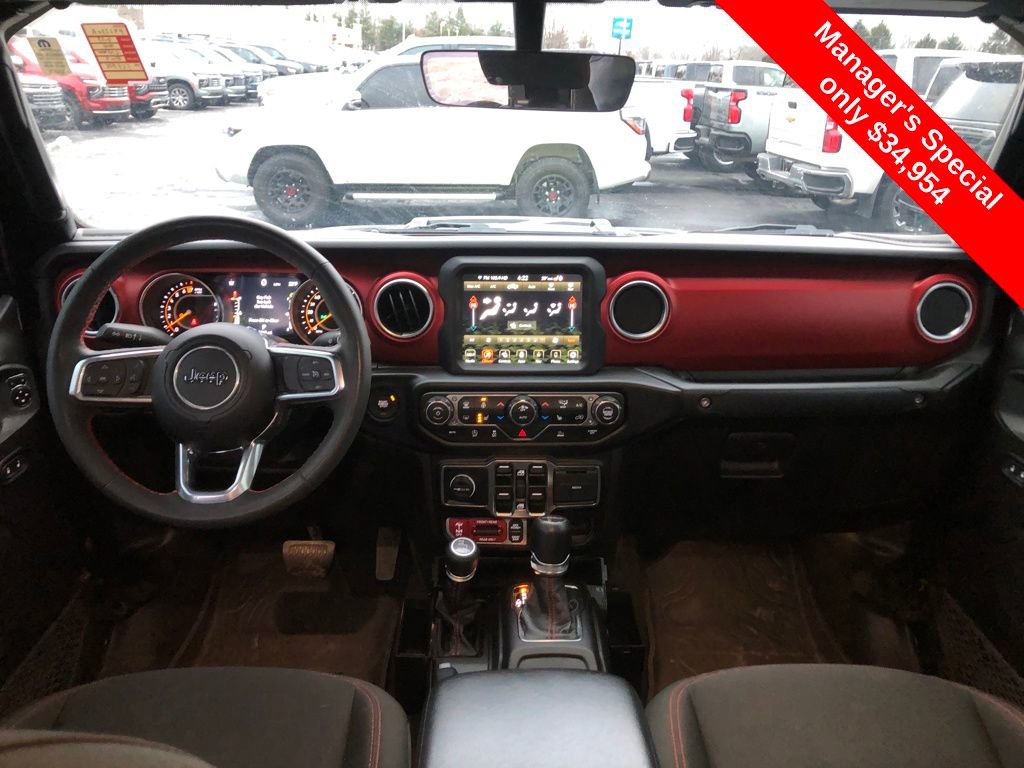 Used 2023 Jeep Gladiator Rubicon w/ Cold Weather Group image 13