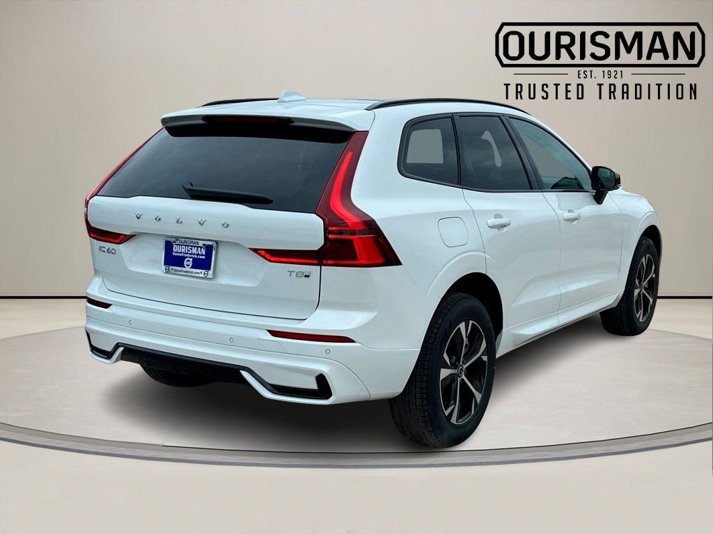 New 2026 Volvo XC60 T8 Core w/ Climate Package AWD/4WD image 3