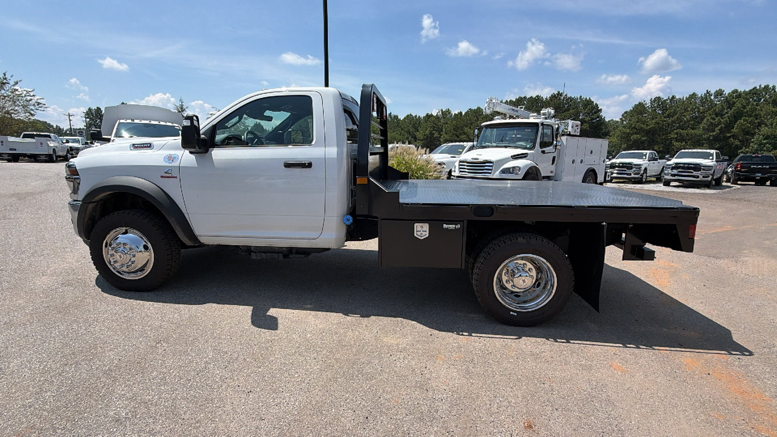New 2026 RAM 4500 Tradesman w/ Chrome Appearance Group AWD/4WD image 11