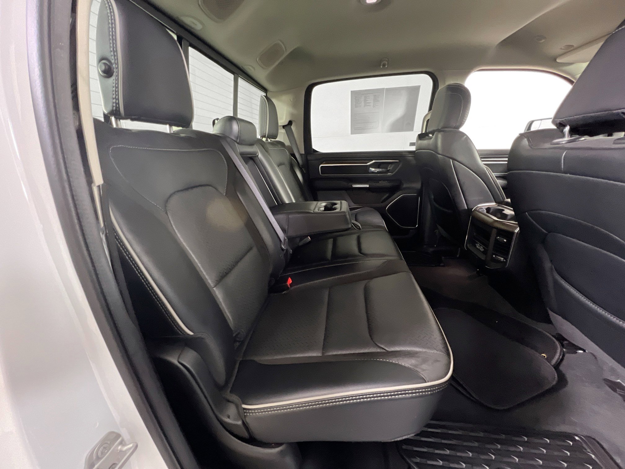 Used 2022 RAM 1500 Laramie image 26