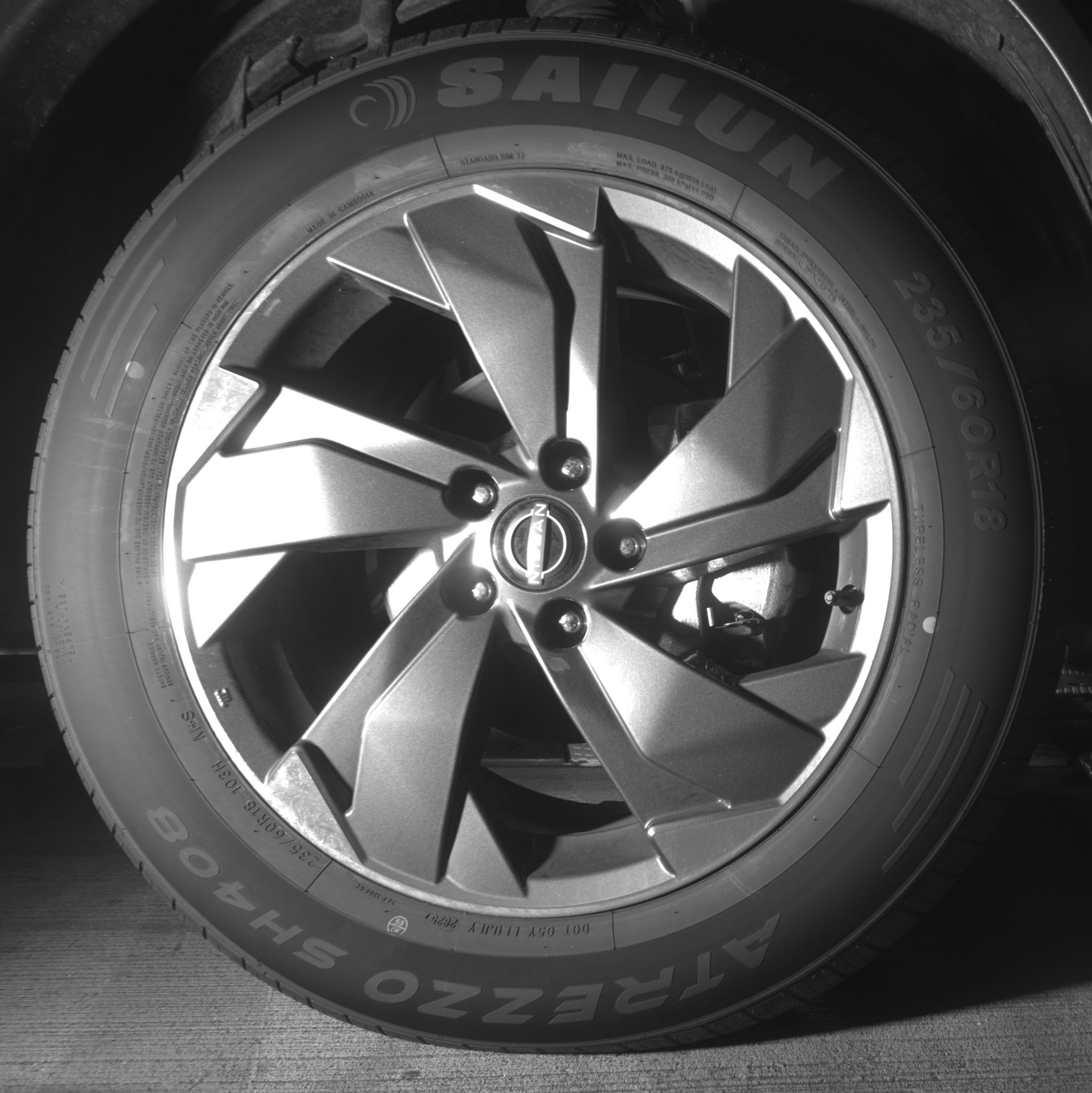 Used 2025 Nissan Rogue SV FWD image 13