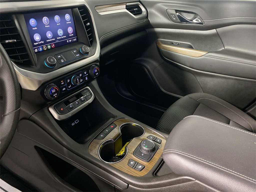 Used 2023 GMC Acadia SLE w/ Driver Convenience Package image 20
