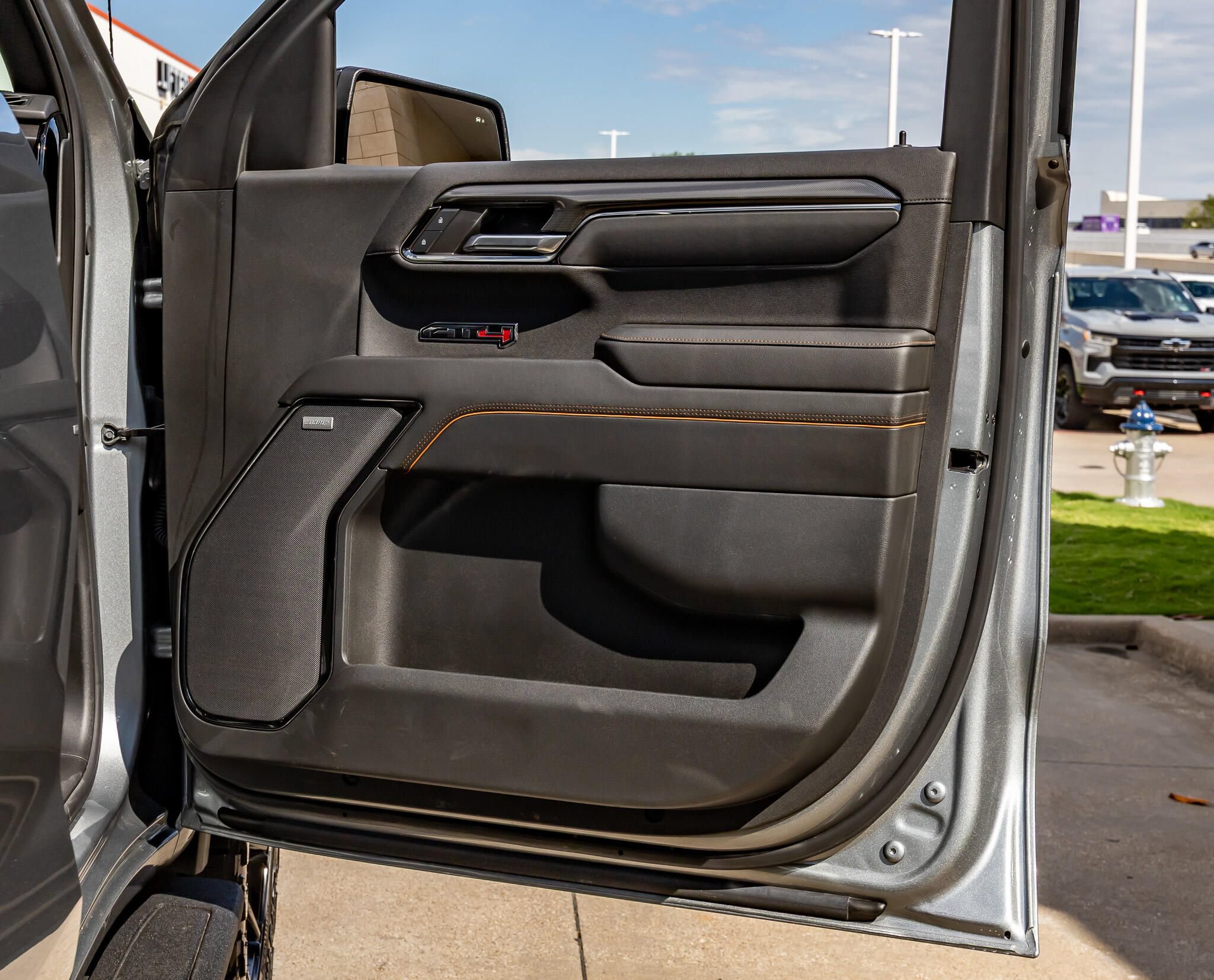 Used 2024 GMC Sierra 1500 AT4 w/ Technology Package AWD/4WD image 45