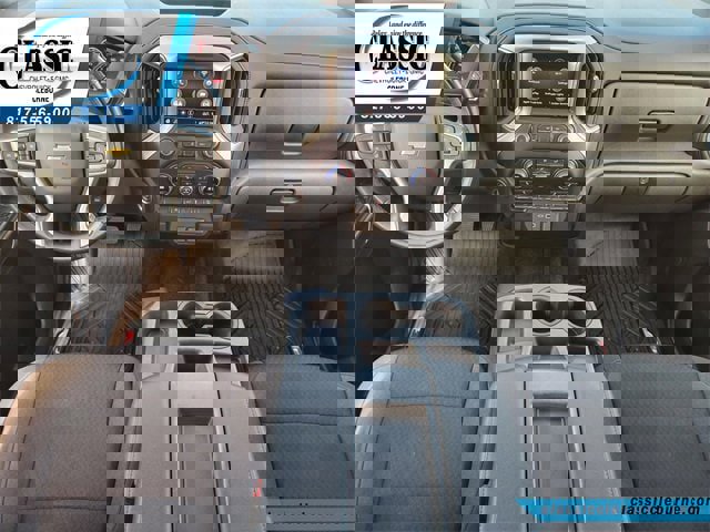 Used 2021 Chevrolet Silverado 1500 LT image 2