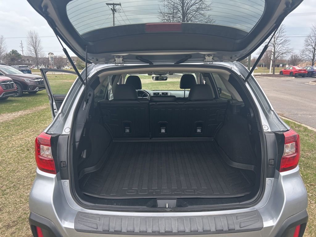 Used 2019 Subaru Outback 2.5i Limited image 14