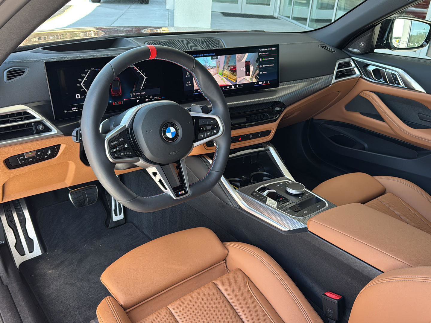 Used 2025 BMW M440i Convertible w/ Premium Package image 11