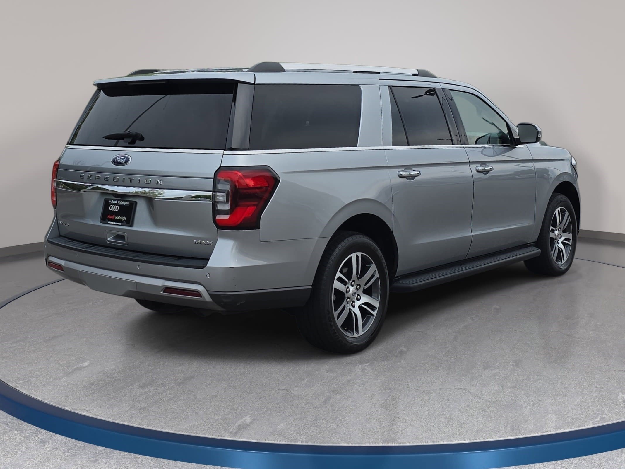 Used 2024 Ford Expedition Max Limited image 5