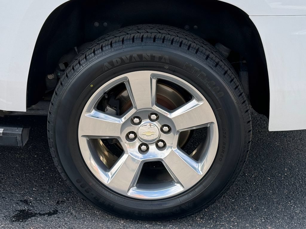 Used 2019 Chevrolet Tahoe Premier AWD/4WD image 17