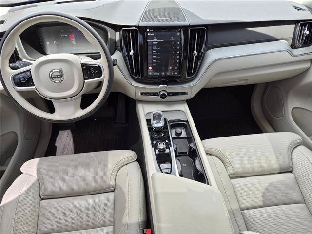 Used 2025 Volvo XC60 T8 Ultra w/ Protection Package Premier AWD/4WD image 17